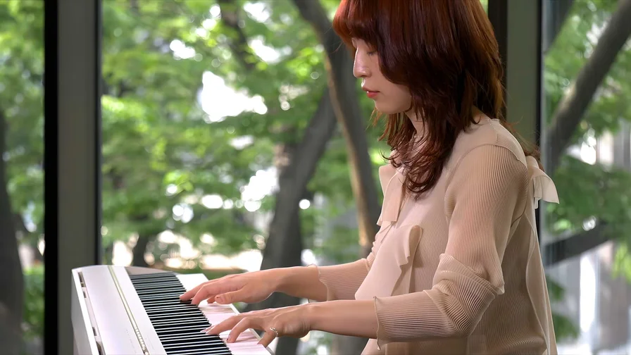 Interview: Ai Higuchi shares her thoughts on the ES120 - the ideal portable digital piano?